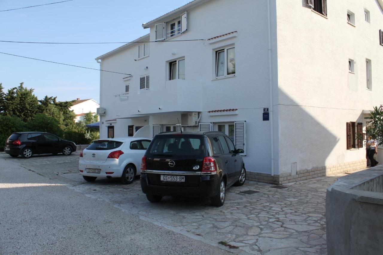 Apartments With A Parking Space Novalja, Pag - 6504 Экстерьер фото